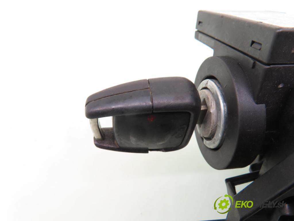 OPEL ASTRA G liftback (T98) HB 1999 85,00 1.8 16V - X 18 XE1 1796,00 spinačka 90589313 ; 90589389 (Spínacia skrinka a kľúč)