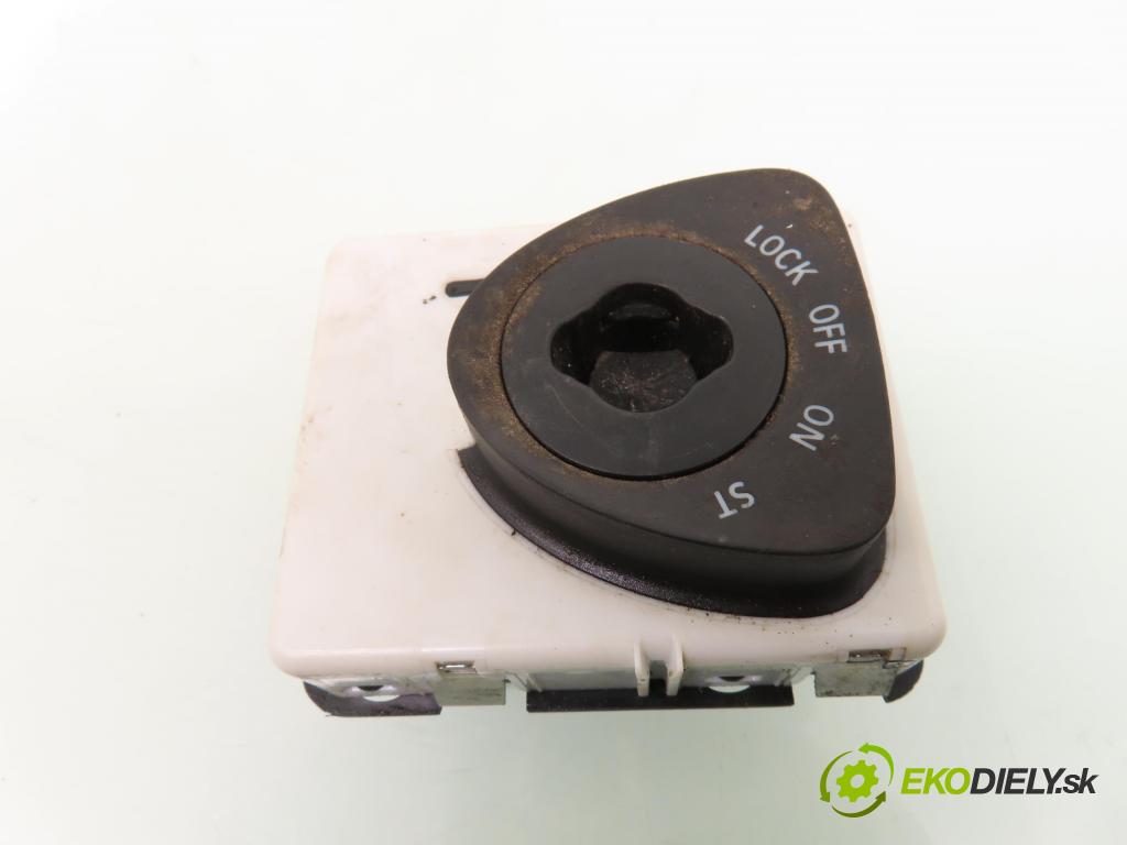 SAAB 9-5 (YS3E) SEDAN 2003 110,00 2.0 t 150 - B205E 1985,00 spinačka 12786386 (Spínacia skrinka a kľúč)