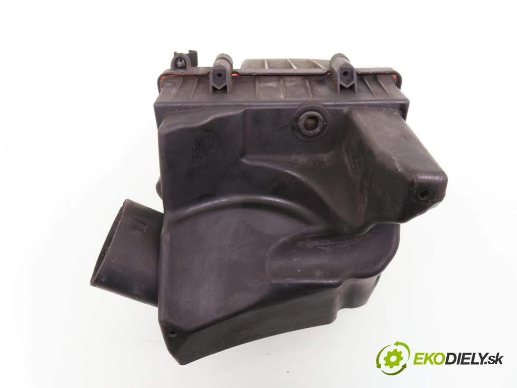 FIAT GRANDE PUNTO (199_) HB 2006 96,00 1.9 D Multijet 130 8V - 199 A5.000 1910,00 Obal filtra vzduchu 55184239 ; 557034541 (Obal filtra vzduchu)