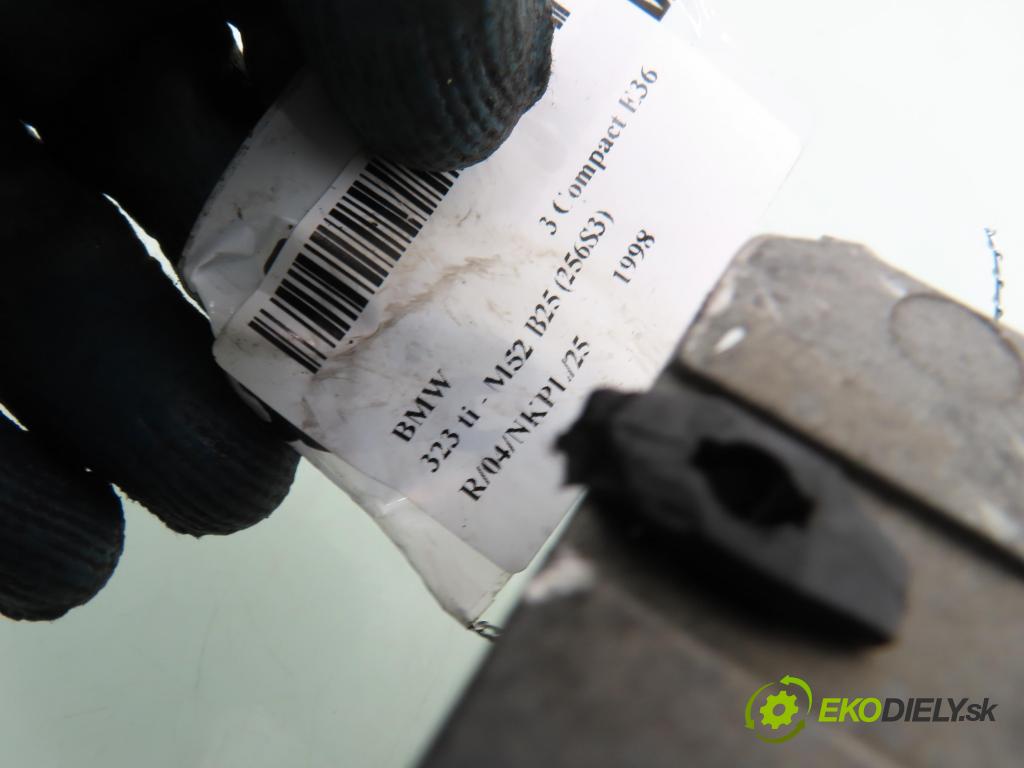 BMW 3 Compact (E36) COMPACT 1998 125,00 323 ti - M52 B25 (256S3) 2494,00 spinačka 11615510 ; 11602780 (Spínacia skrinka a kľúč)