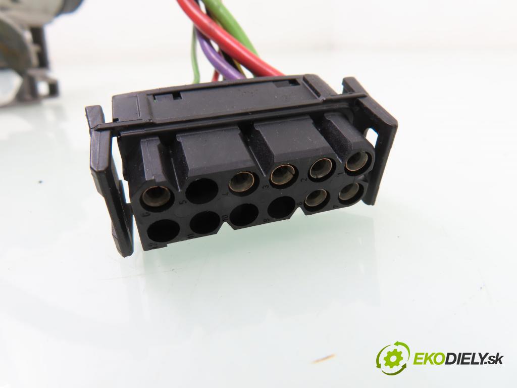 BMW 3 Compact (E36) COMPACT 1998 125,00 323 ti - M52 B25 (256S3) 2494,00 spinačka 11615510 ; 11602780 (Spínacia skrinka a kľúč)