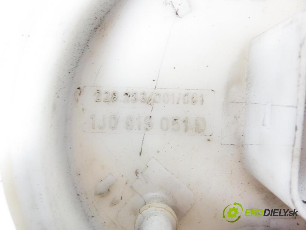 VW GOLF IV (1J1) HB 1998 74,00 1.6 - AKL 1595,00 pumpa paliva 1J0919051D