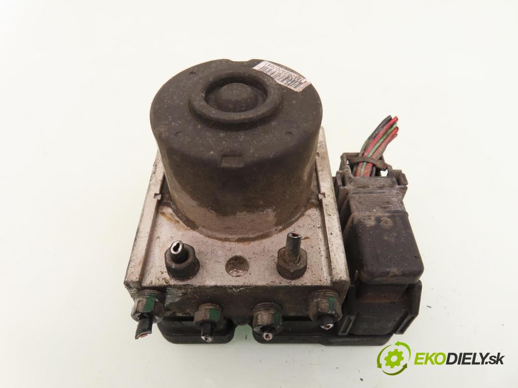 FORD FOCUS C-MAX (DM2) MINIVAN 2004 80,00 1.6 TDCi 109 - G8DA 1560,00 Pumpa ABS 10097001083 ; 10020700304 ; 3M512M110CA (Pumpa ABS)