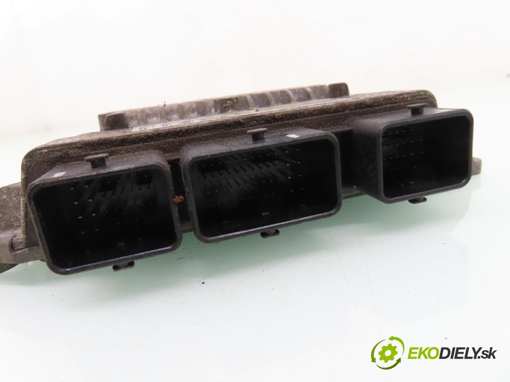 CITROEN C3 I (FC_) HB 2004 50,00 1.4 HDi 8V - 8HX 1398,00 Riadiaca jednotka Motor 5WS40112BT ; SW9651399580 ; HW9647568180