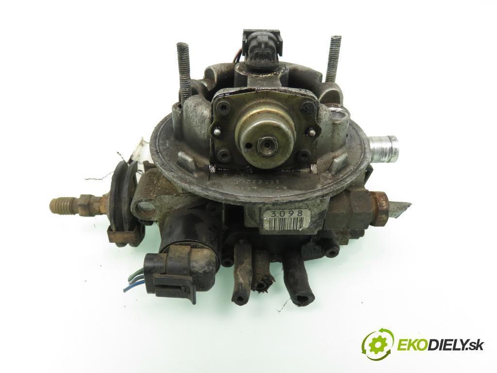 LADA NIVA (2121) TERENOWY 2000 59,00 1700 i 4x4 - BA3 21214 1690,00 Vstrek 17093098
