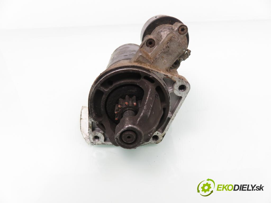 LADA NIVA (2121) TERENOWY 2000 59,00 1700 i 4x4 - BA3 21214 1690,00 Štartér 21013708000 (Štartér)