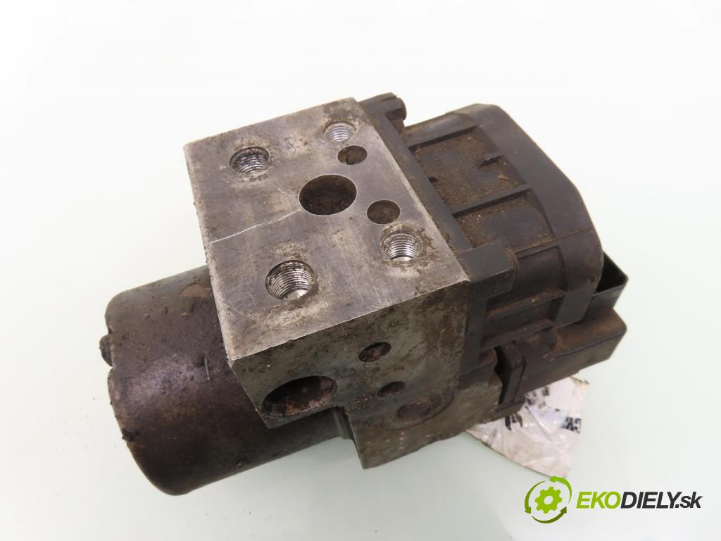 PEUGEOT BOXER Skrzynia (244) FURGON 2002 107,00 2.8 HDi - 8140.43N 2798,00 Pumpa ABS 0273004423 (Pumpa ABS)