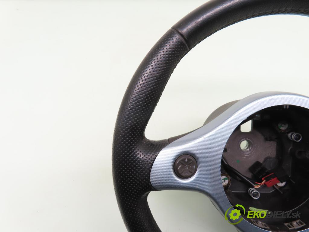 ALFA ROMEO 159 Sportwagon (939_) KOMBI 2007 100,00 1.9 JTDM 16V - 937 A8.000 1910,00 Volant  (Volant)