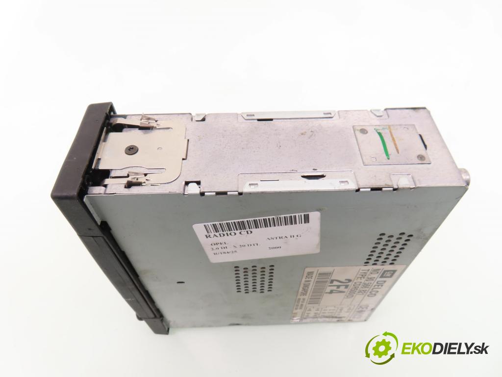 OPEL ASTRA G liftback (T98) HB 2000 60,00 2.0 DI - X 20 DTL 1995,00 RADIO CD 90566821 ; CDR500