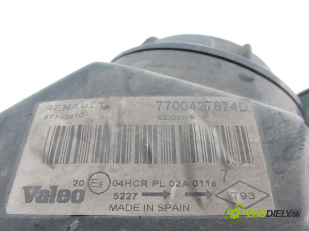 RENAULT MEGANE I (BA0/1_) HB 2000 79,00 1.6 16V 107 - K4M 700 1598,00 světlo LP 7700427874D