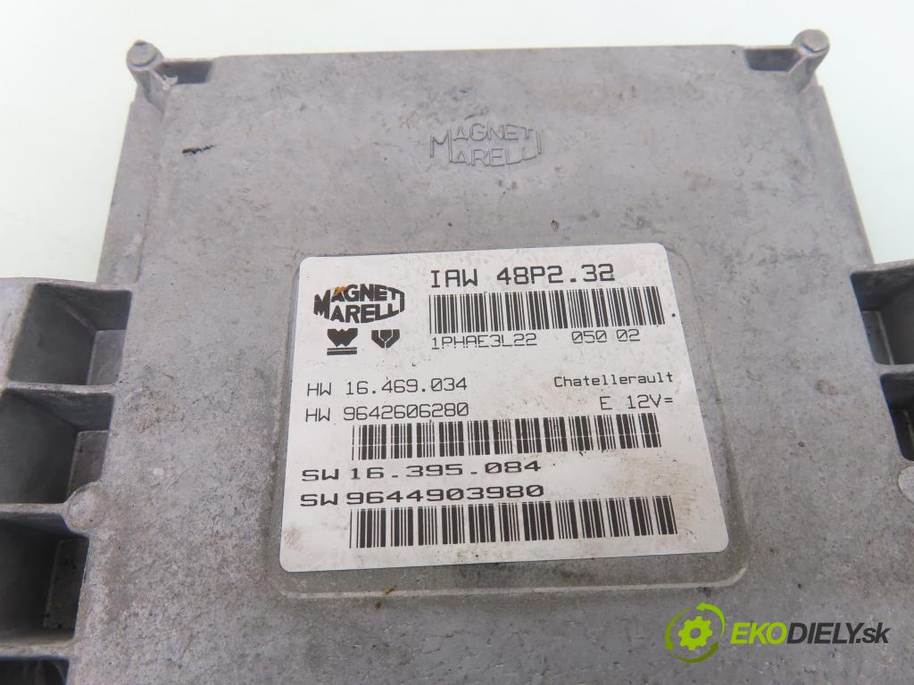 CITROEN C5 I (DC_) LIFTBACK 2002 100,00 2.0 16V (DCRFNC, DCRFNF) - RFN (EW10J4) 1997,00 Riadiaca jednotka Motor IAW48P232 ; 9644903980