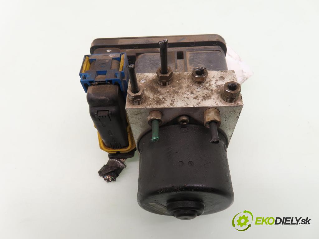 CITROEN C5 I (DC_) LIFTBACK 2002 100,00 2.0 16V (DCRFNC, DCRFNF) - RFN (EW10J4) 1997,00 Pumpa ABS 10096011103 ; 9641767380 (Pumpa ABS)