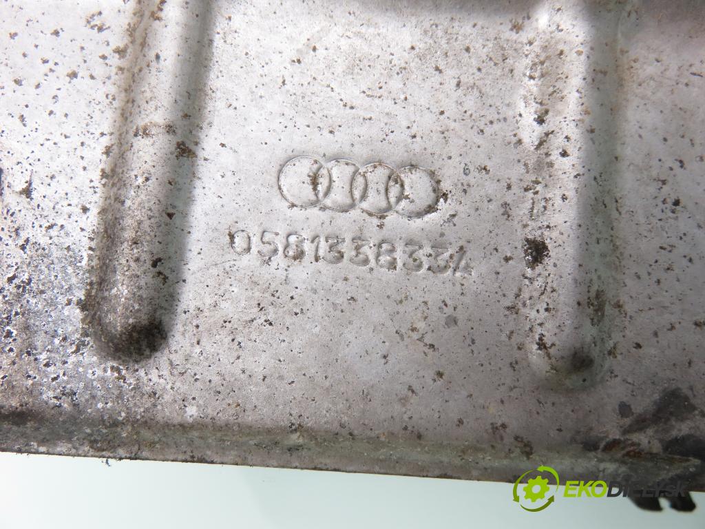 AUDI A4 (8D2, B5) SEDAN 1997 110,00 1.8 T 150 - AEB 1781,00 Obal filtra vzduchu 058133837D ; 0581338334 (Obal vzduchového filtra)