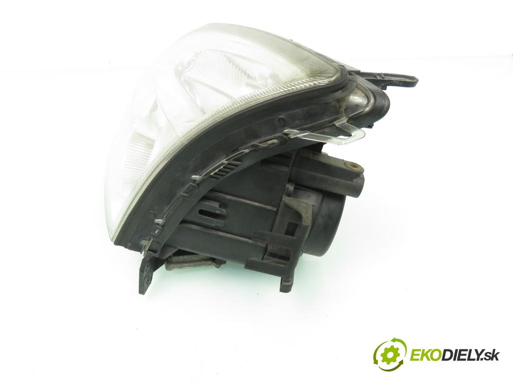 OPEL SIGNUM HB 2003 114,00 2.2 direct - Z 22 YH 2198,00 světlo LP 15588700 ; 5DV00829000