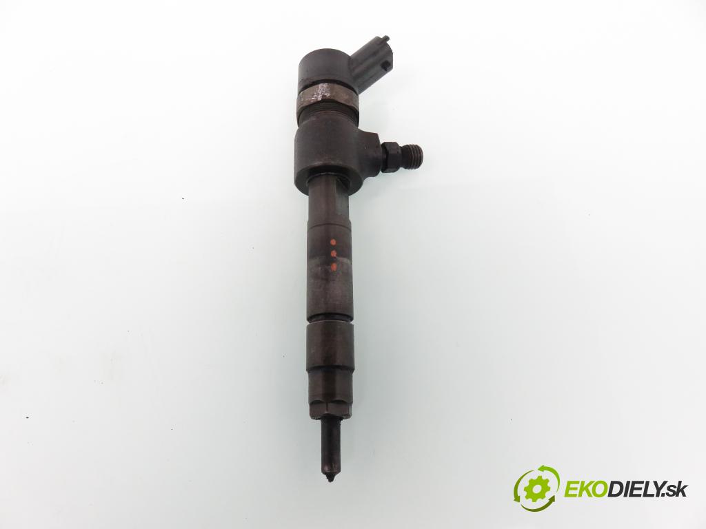 FIAT GRANDE PUNTO (199_) HB 2006 96,00 1.9 D Multijet 130 8V - 199 A5.000 1910,00 vstřikovač 0445110276 (Vstřikovač paliva)