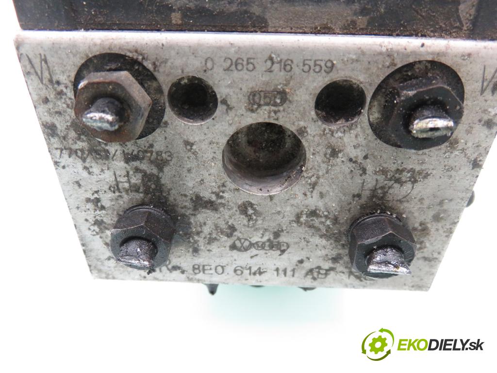 AUDI A4 (8D2, B5) SEDAN 1997 110,00 1.8 T 150 - AEB 1781,00 Pumpa ABS 0273004281 ; 0265216559 ; 8E0614111AB (Pumpa ABS)