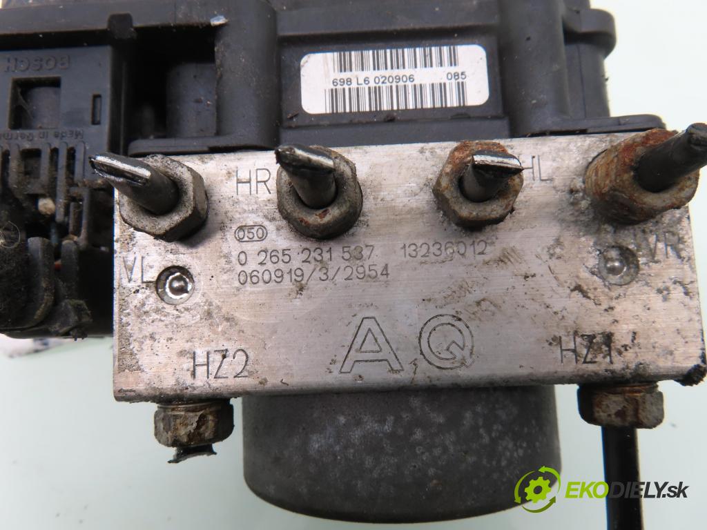 OPEL CORSA D (S07) HB 2006 59,00 1.2 - Z 12 XEP 1229,00 Pumpa ABS 0265800422 ; 0265231537 ; 13236012 (Pumpa ABS)