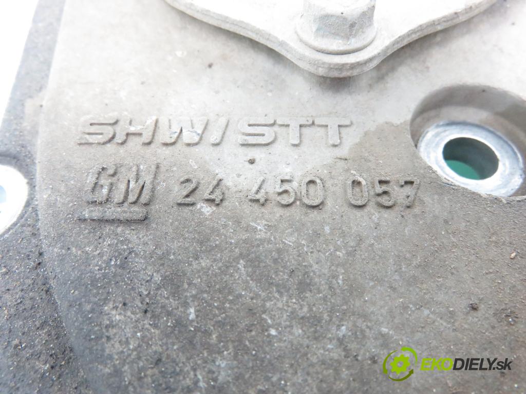 SAAB 9-5 (YS3E) SEDAN 2003 110,00 2.0 t 150 - B205E 1985,00 Pumpa oleja 24450057 ; 16802102 (Olejová pumpa)