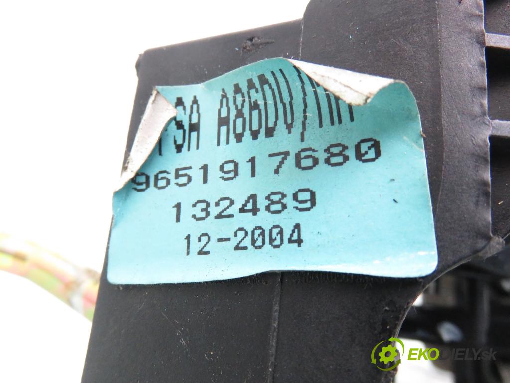 CITROEN C3 I (FC_) HB 2004 50,00 1.4 HDi 8V - 8HX 1398,00 ZVEDÁK: 9651917680