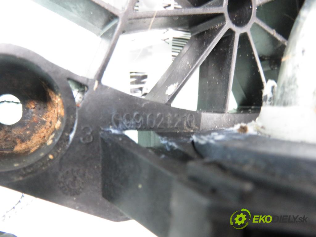 OPEL MERIVA A nadwozie wielkoprzestrzenne (MPV) (X03) HB 2009 92,00 1.8 - Z 18 XE 1796,00 ZVEDÁK: 009021210