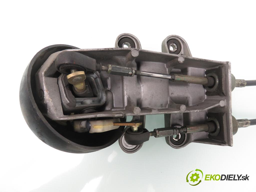 MERCEDES-BENZ VITO Skrzynia (638) FURGON 1998 72,00 110 D 2.3 (638.074, 638.078) - OM 601.970 2299,00 ZVEDÁK: A63826009