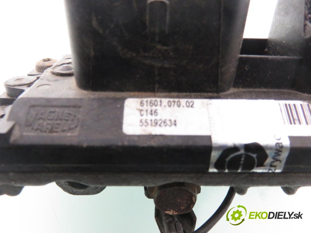 FIAT PANDA (169_) HB 2003 40,00 1.1 54 - 187 A1.000 1108,00 spinačka / imobilizéra IMMO / Riadiaca jednotka IAW5AFSM ; 6160107002 ; 55192634