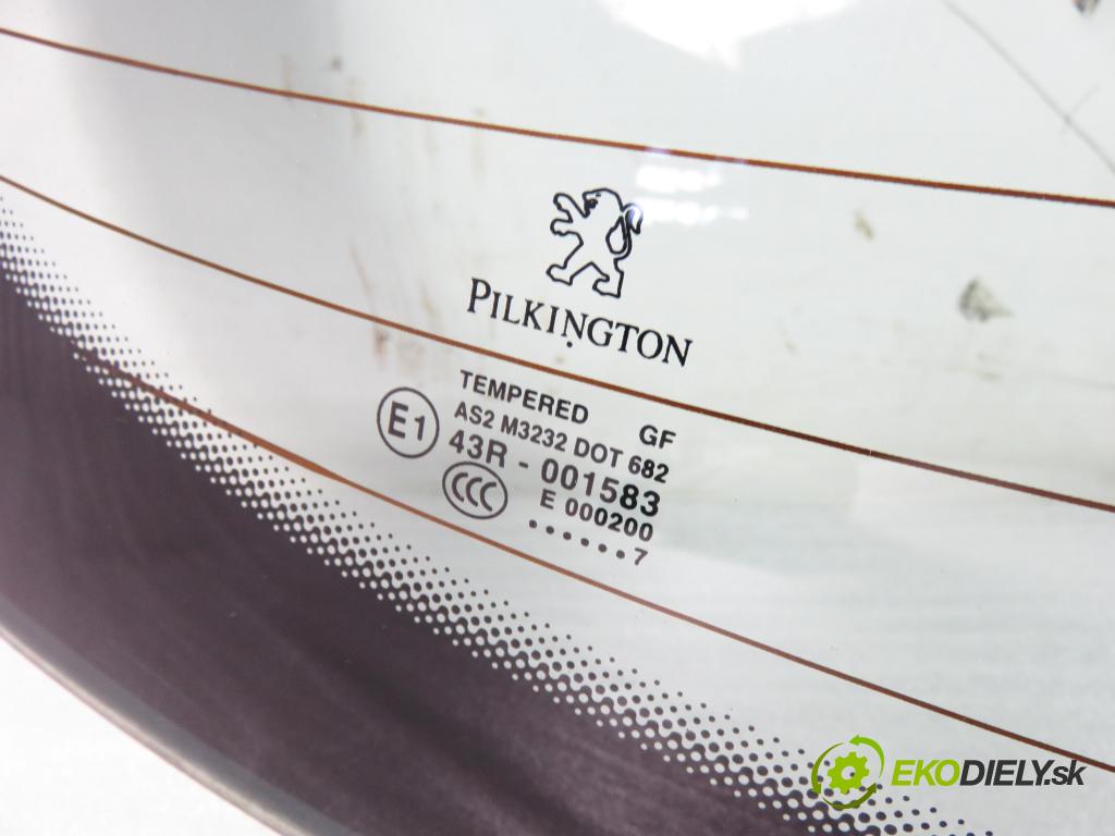 PEUGEOT 207 (WA_, WC_) HB 2007 65,00 1.4 16V - KFU (ET3J4) 1360,00 okno ZADNÍ: kapota