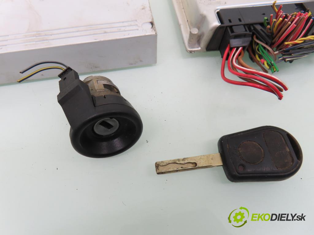 BMW 3 (E46) SEDAN 1998 87,00 318 i 118 - M43 B19 (194E1) 1895,00 spinačka / imobilizéra IMMO / Riadiaca jednotka 1430186 ; 0261204420 ; 8385541