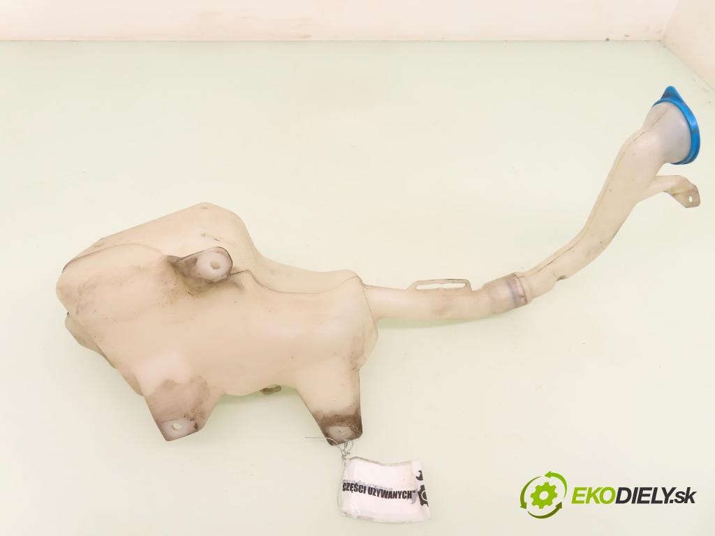 HONDA CIVIC VIII (FN, FK) SEDAN 2007 103,00 1.8 (FN1, FK2) - R18A2 1799,00 nádržka ostřikovačů  (Klika dveří ostatní)