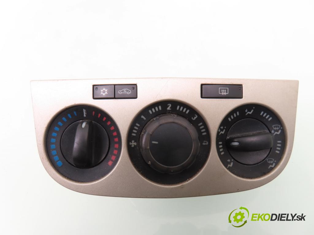 OPEL CORSA D (S07) HB 2006 59,00 1.2 - Z 12 XEP 1229,00 Panel kúrenia KLIMATIZACE: 5E094010