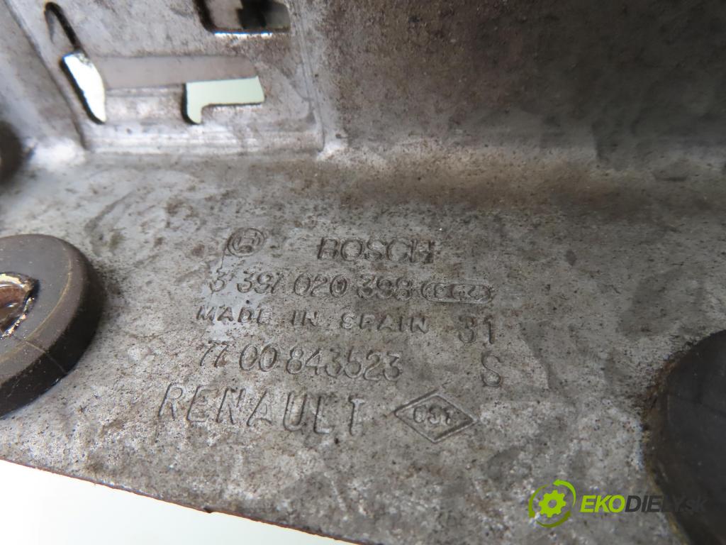 RENAULT SCENIC I (JA0/1_) MINIVAN 2000 70,00 1.4 16V (JA0D, JA1H, Ja0W, JA10) - K4J 714 1390,00 Motorček stieračov 0390241352 ; 3397020398 ; 7700843523