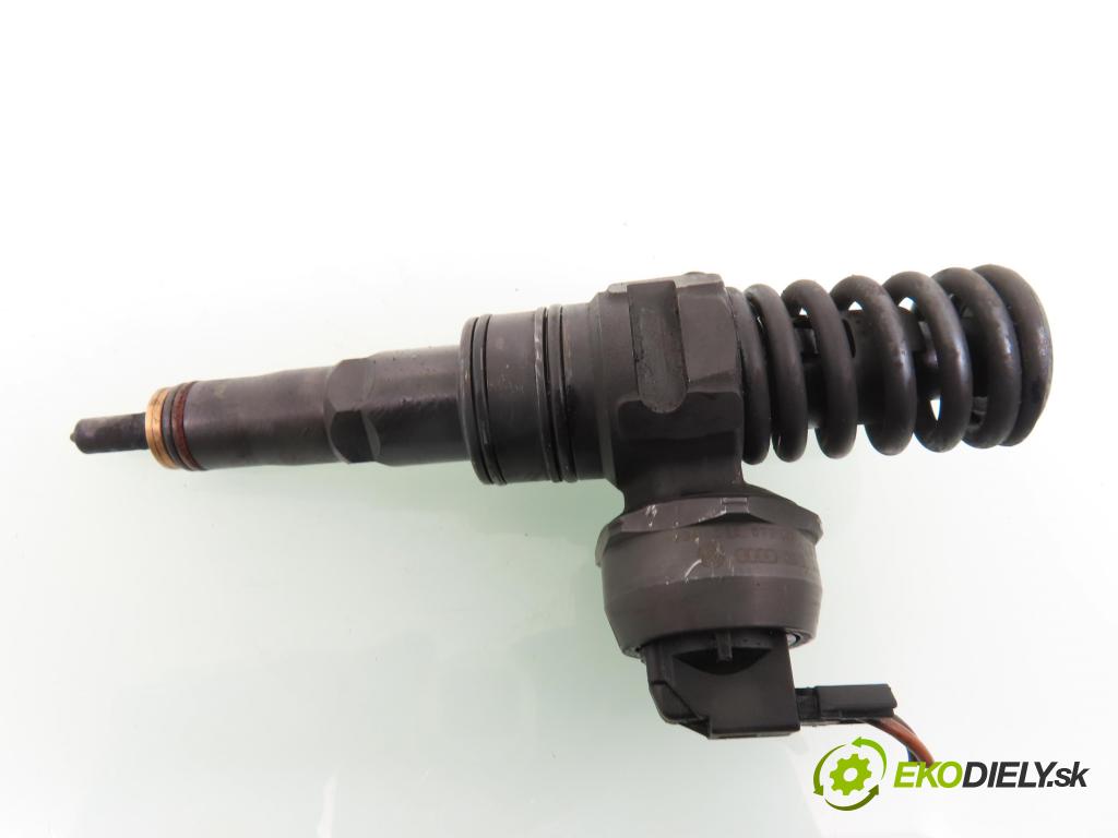 VW SHARAN (7M8, 7M9, 7M6) MINIVAN 2003 85,00 1.9 TDI PD 115 - AUY 1896,00 Vstrekovač 038130073AK ; 0414720038 (Vstrekovač paliva)