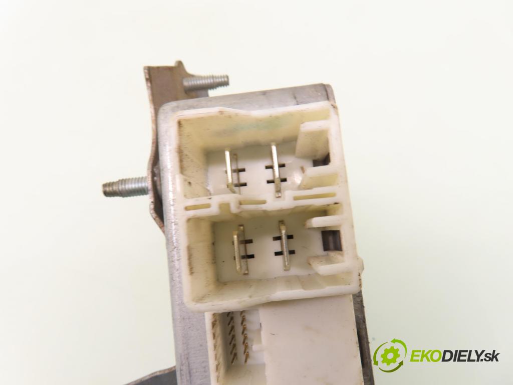 TOYOTA YARIS (_P9_) HB 2006 51,00 1.0 VVT-i (KSP90_) - 1KR-FE 998,00 Riadiaca jednotka servočerpadlo 896500D091 (Riadiaca jednotka)