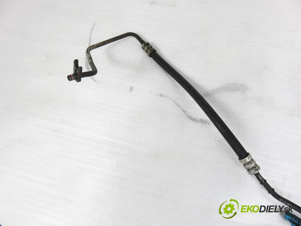 PEUGEOT 206 liftback (2A/C) HB 2002 55,00 1.4 75 - KFW 1360,00 rúrka / Rúra servočerpadlo 9638222480D ; 280912