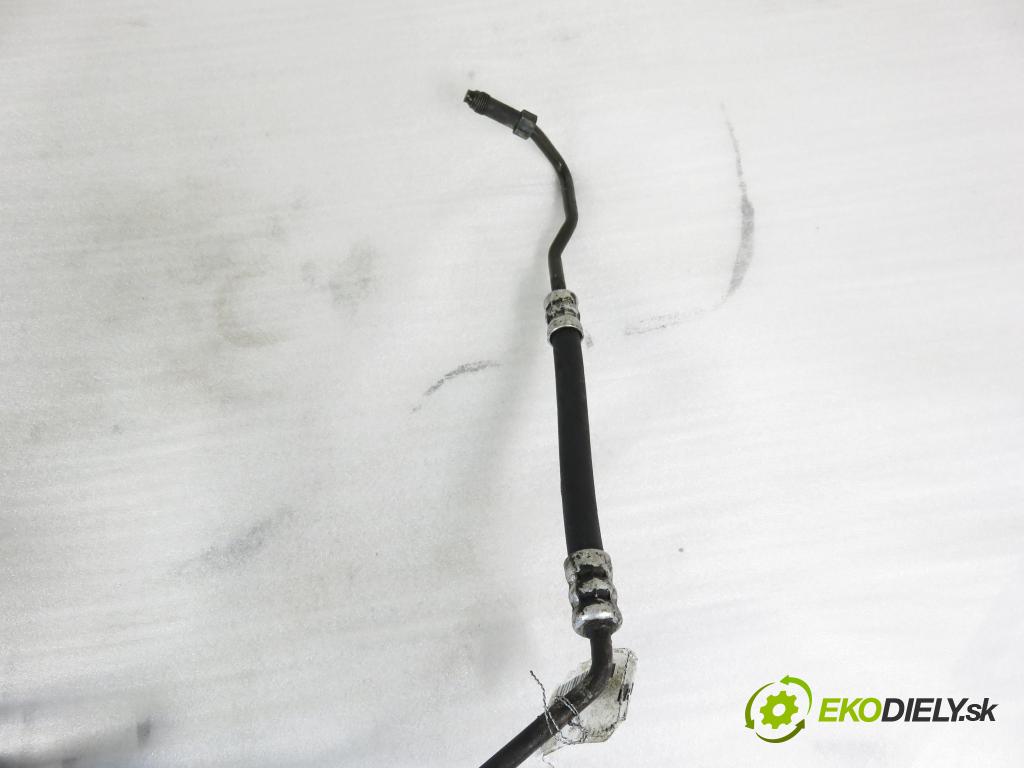 PEUGEOT 206 liftback (2A/C) HB 2002 55,00 1.4 75 - KFW 1360,00 rúrka / Rúra servočerpadlo 9638222480D ; 280912