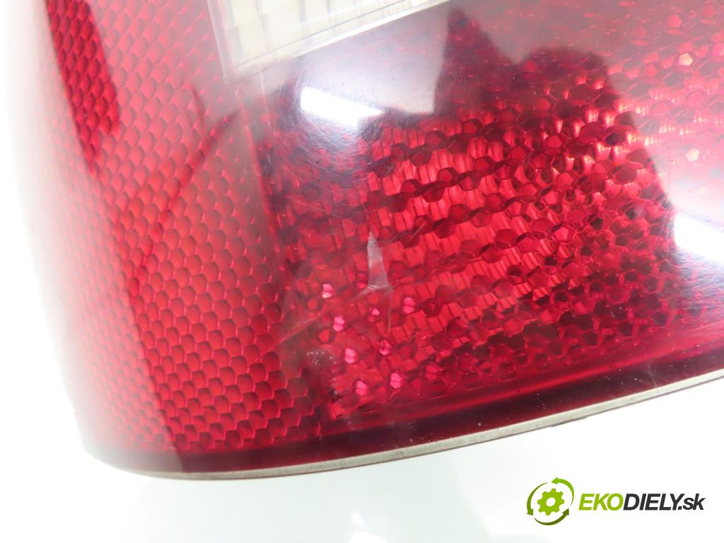 AUDI A3 (8L1) HB 2001 81,00 1.9 TDI 110 - AHF 1896,00 Svetlo ľavé zadné 8L0945095B