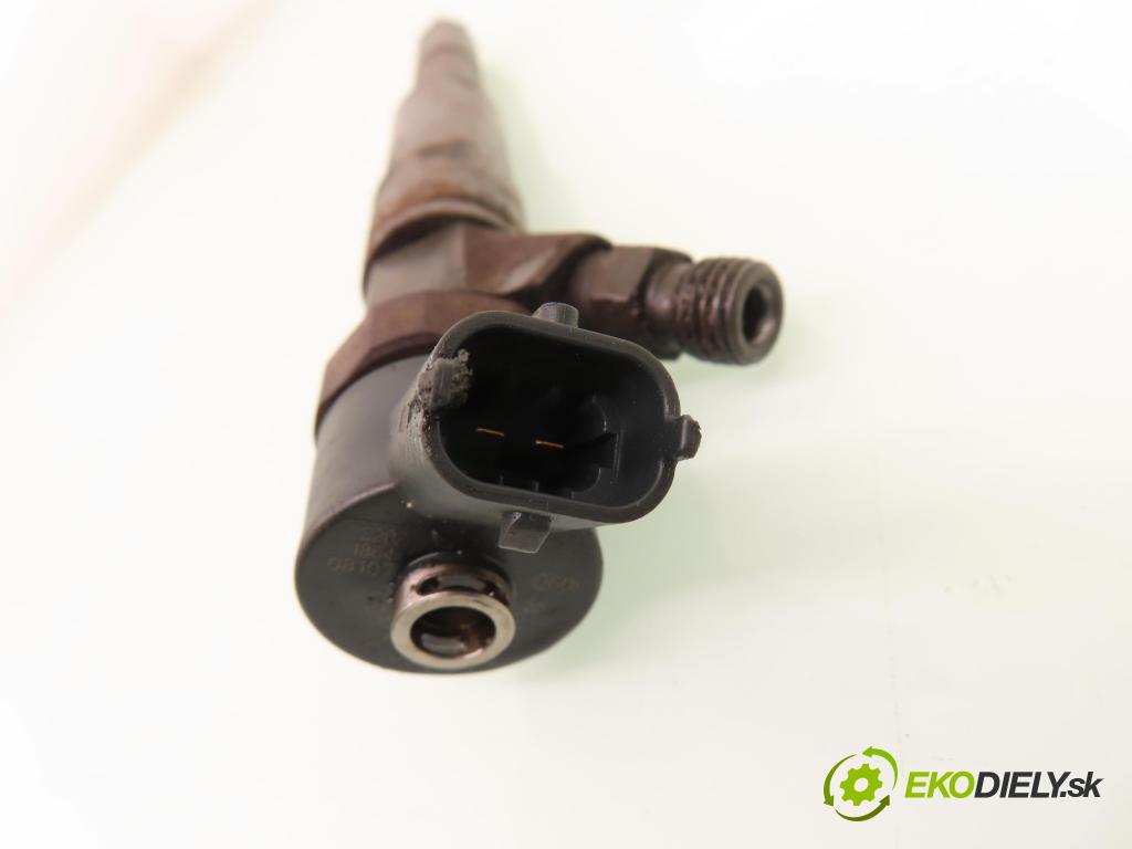 ROVER 75 (RJ) SEDAN 2000 85,00 2.0 CDT 116 - 204D2 1951,00 vstrekovač 0445110030 ; 2354045 (Vstrekovač paliva)