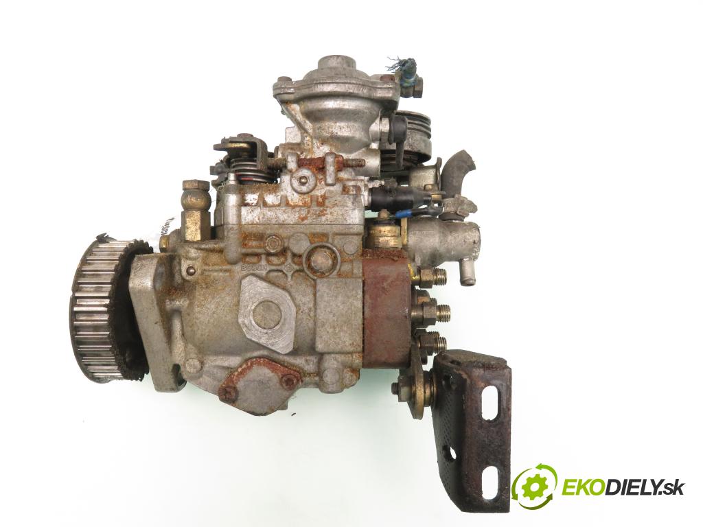 VOLVO 740 (744) SEDAN 1990 79,00 2.4 TD - D 24 T 2383,00 Pumpa vstrekovacia 0460406018 ; 072130107T (Vstrekovacie čerpadlo)