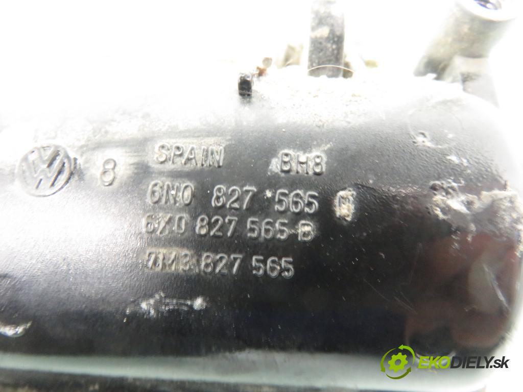 VW SHARAN (7M8, 7M9, 7M6) MINIVAN 2001 85,00 1.9 TDI PD 115 - AUY 1896,00 Kľučka dverí kufor 7M0827297 ; 6N0827565D