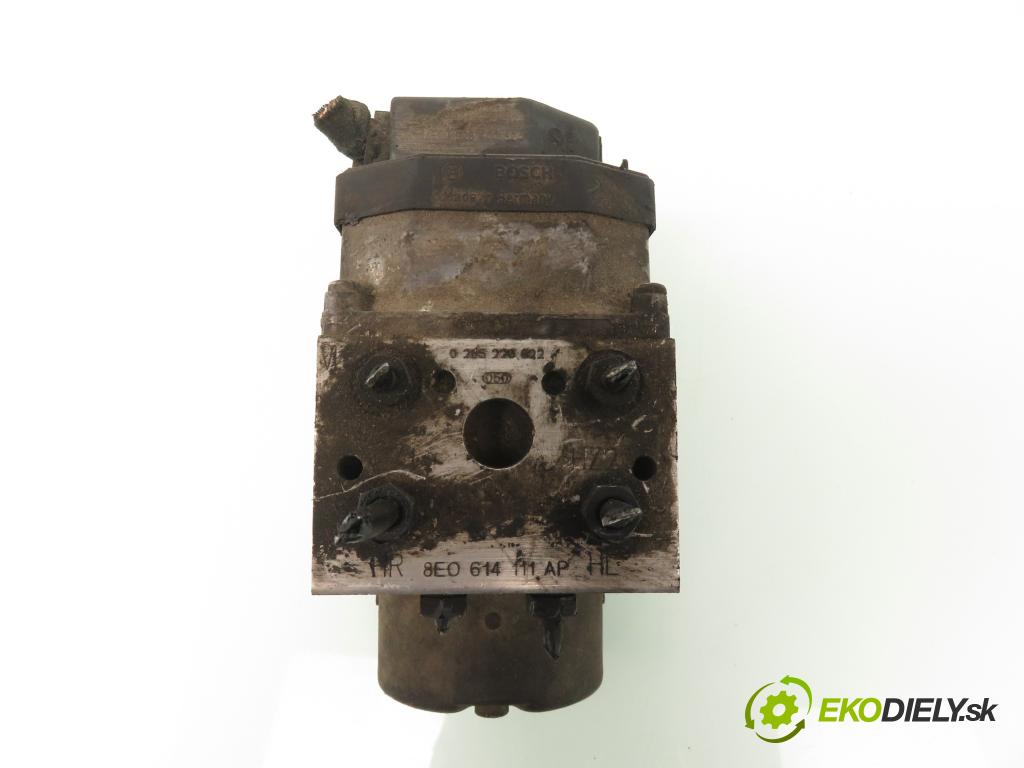 AUDI A6 Avant (4B5, C5) KOMBI 1999 142,00 2.8 - AMX 2771,00 Pumpa ABS 0273004574 ; 8E0614111AP ; 0265220622 (Pumpa ABS)