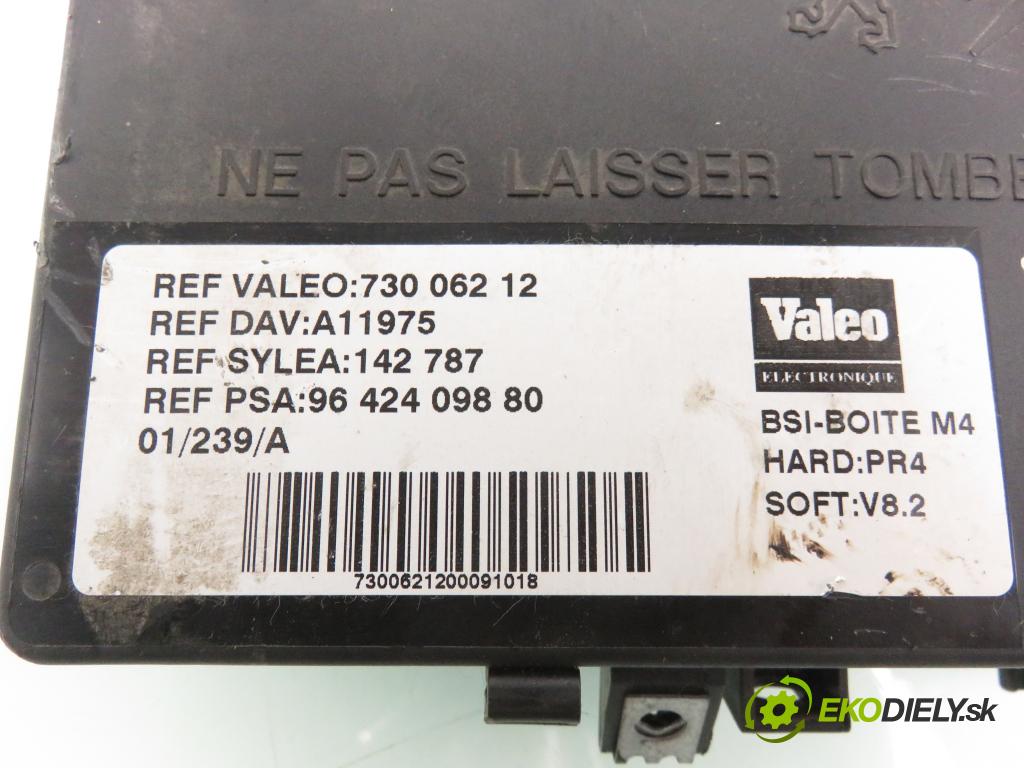 CITROEN BERLINGO FIRST Skrzynia (M_) KOMBIVAN 2005 66,00 2.0 HDI 90 - RHY (DW10TD) 1997,00 MODUL BSI 9642409880 ; 73006212