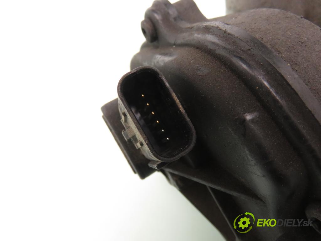 FORD FOCUS II (DA_, HCP) HB 2006 74,00 1.6 - HWDA 1596,00 Škrtiaca klapka VP2S6U9E927F ; 2S6UFA (Škrtiaca klapka)