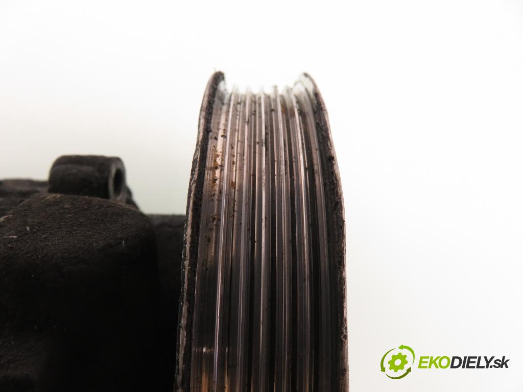 BMW 3 (E46) SEDAN 1998 87,00 318 i 118 - M43 B19 (194E1) 1895,00 pumpa servočerpadlo  (Servočerpadlo)