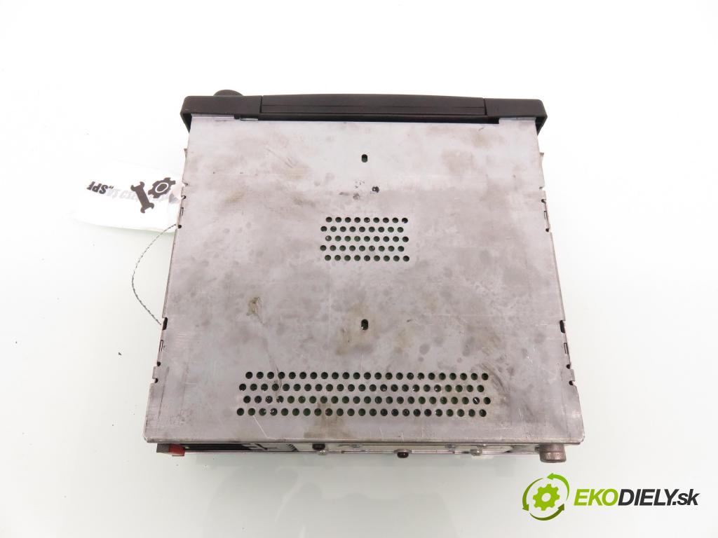 OPEL ASTRA G Kombi (T98) KOMBI 1998 74,00 1.6 16V 100 - X 16 XEL 1598,00 RADIO CD 09136107 ; CDR500