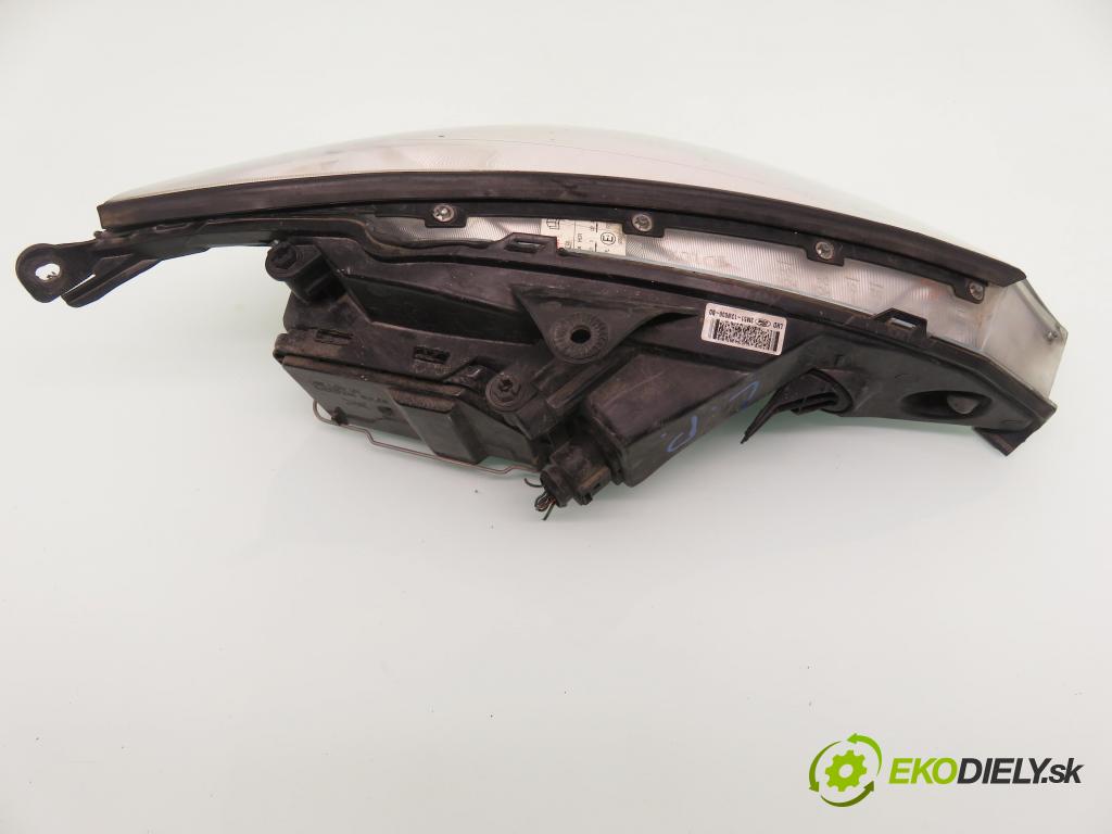 FORD FOCUS (DAW, DBW) HB 2003 74,00 1.8 TDCi - FFDA 1753,00 světlo LP 2M5113W030BD