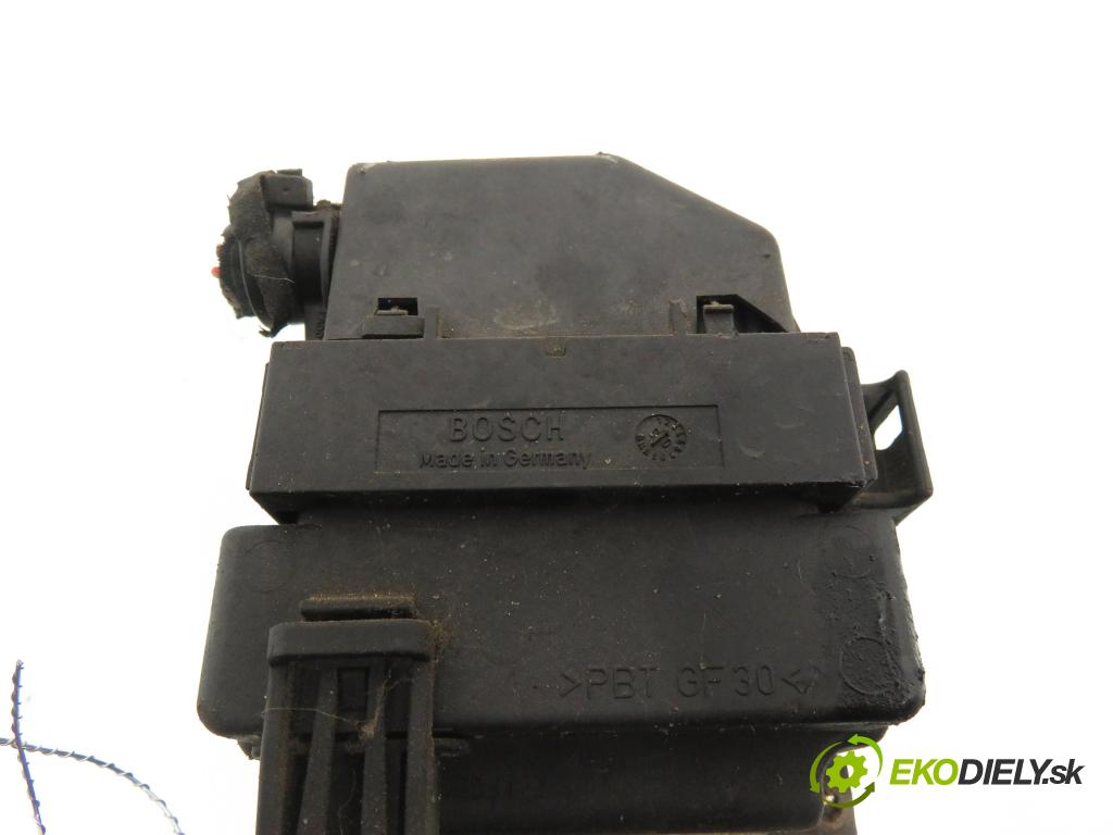 ALFA ROMEO 156 (932_) SEDAN 2000 77,00 1.9 JTD 8V 105 - AR 32302 1910,00 Pumpa ABS 0273004483 ; 0265216401 ; 46513088 (Pumpa ABS)