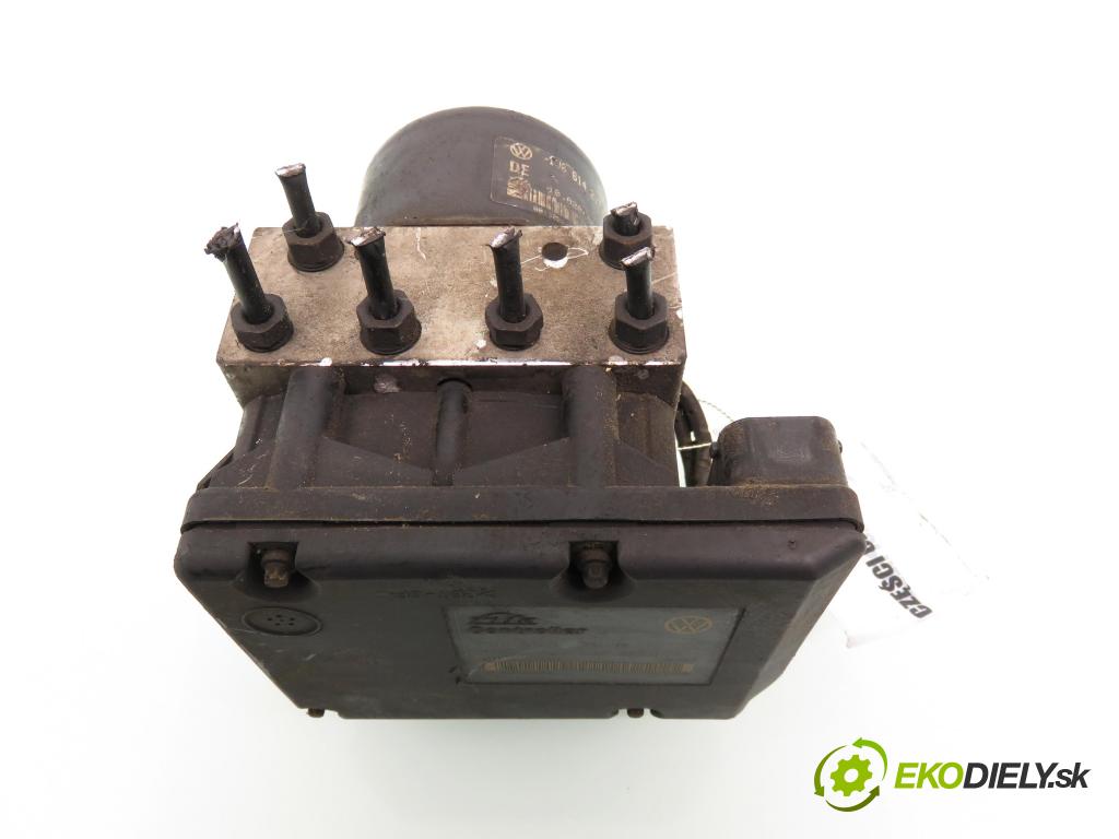 SKODA OCTAVIA I Combi (1U5) KOMBI 1999 110,00 1.8 T - AGU 1781,00 Pumpa ABS 1J0907379H ; 10094903413 ; 1J0614217C (Pumpa ABS)