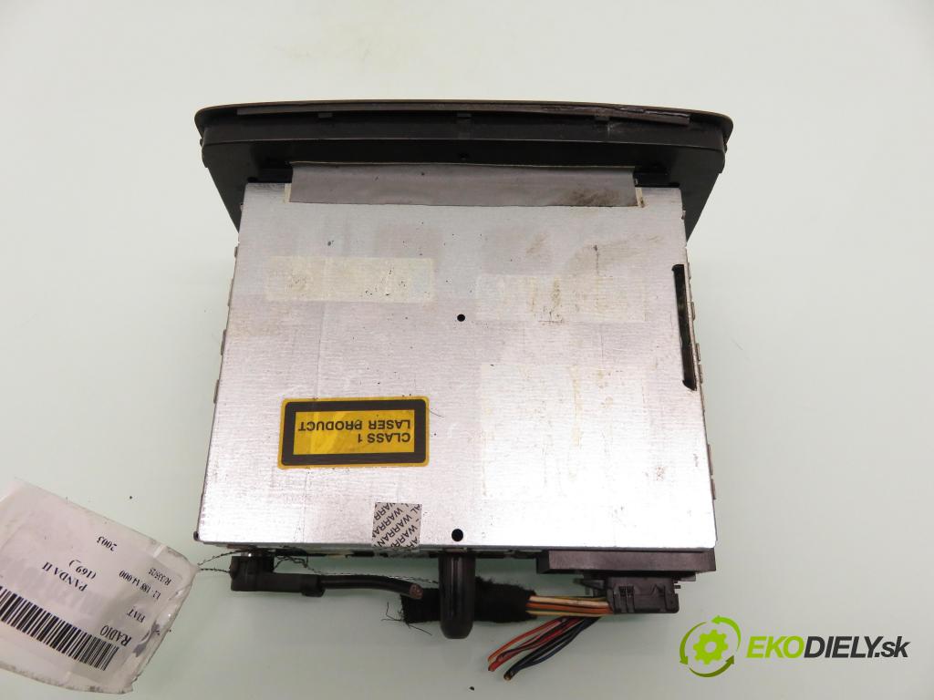 FIAT PANDA (169_) HB 2003 44,00 1.2 60 - 188 A4.000 1242,00 RADIO CD 7643385316 ; 169CD