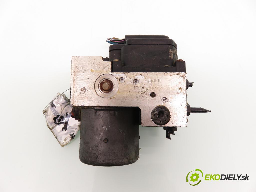 VW PASSAT B5.5 Variant (3B6) KOMBI 2001 96,00 1.9 TDI PD 130 - AVF 1896,00 Pumpa ABS 0265202401 ; 8E0614111T (Pumpa ABS)