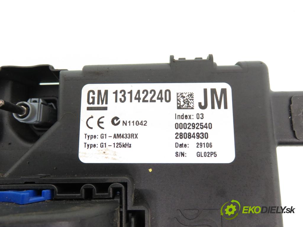 OPEL CORSA D (S07) HB 2006 59,00 1.2 - Z 12 XEP 1229,00 MODUL BSI 13142240